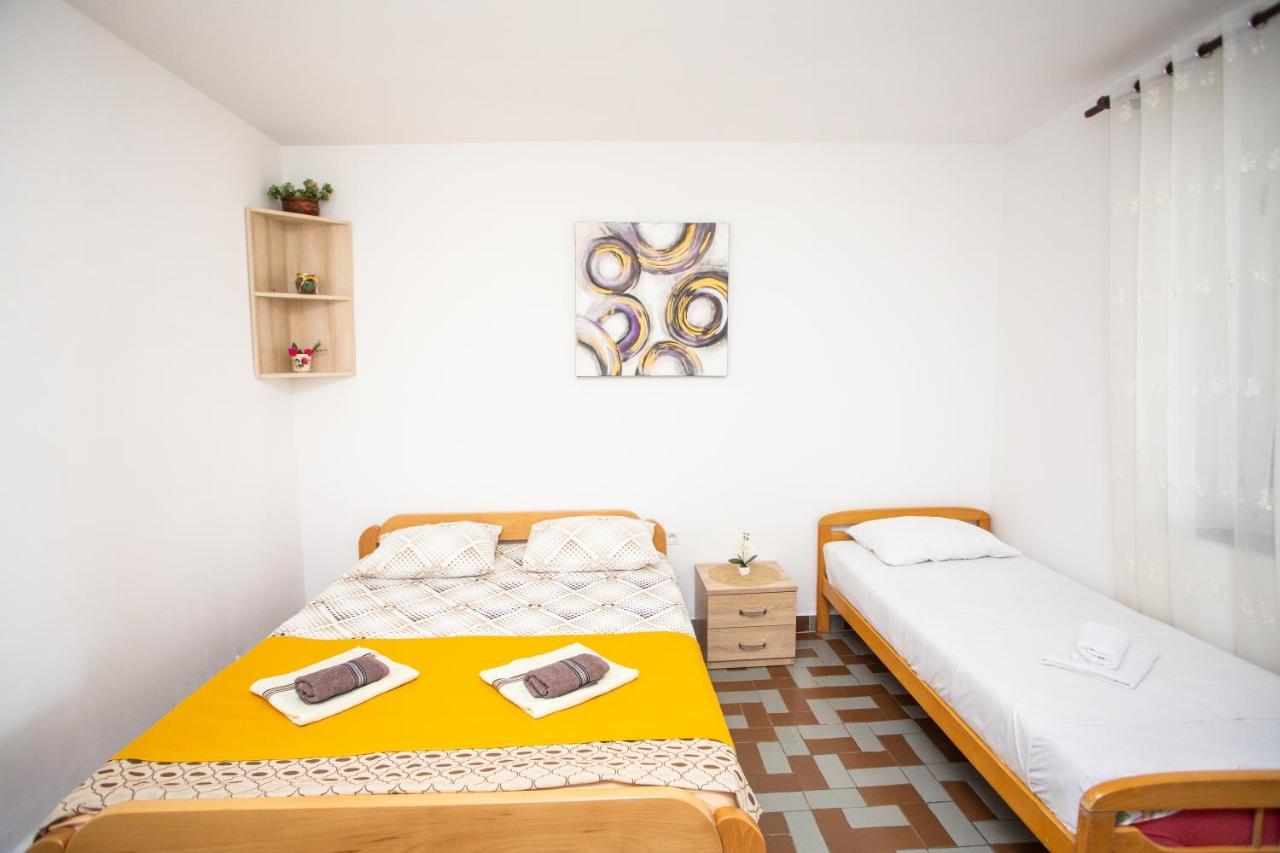 Apartments Jelena 乌尔齐尼 外观 照片