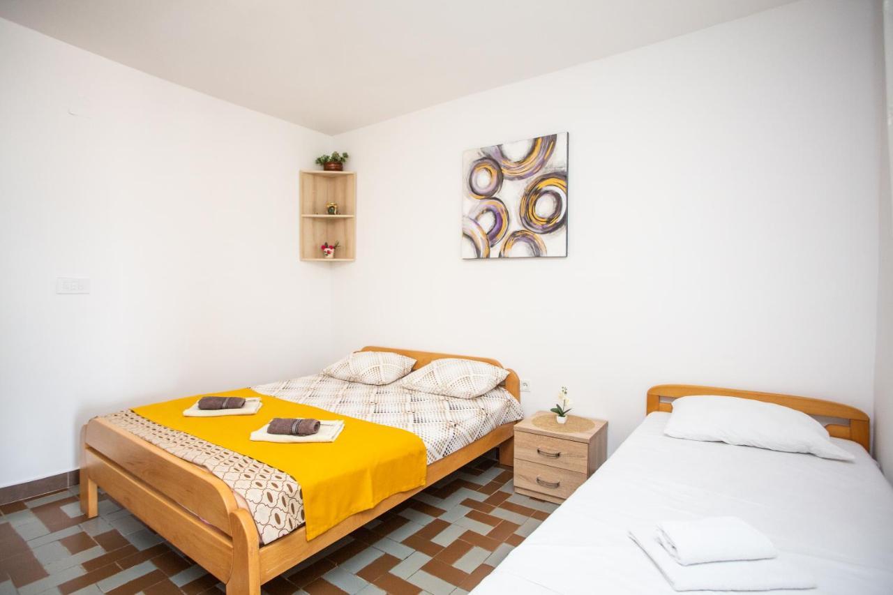 Apartments Jelena 乌尔齐尼 外观 照片